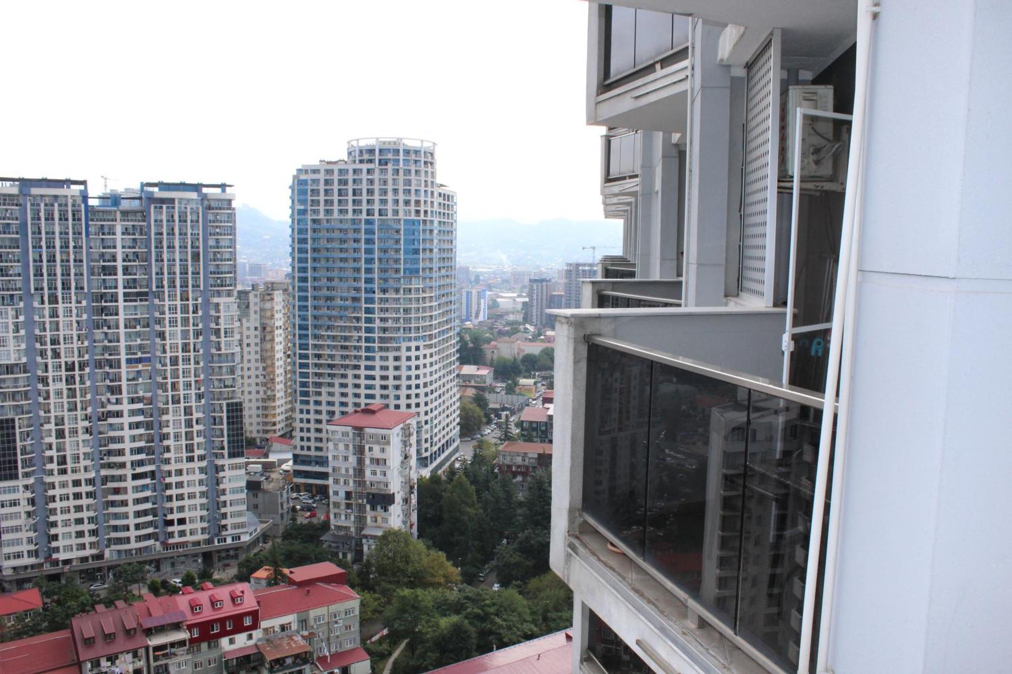 Orbi Sea Towers-Sea View Apartment Batumi Exterior photo